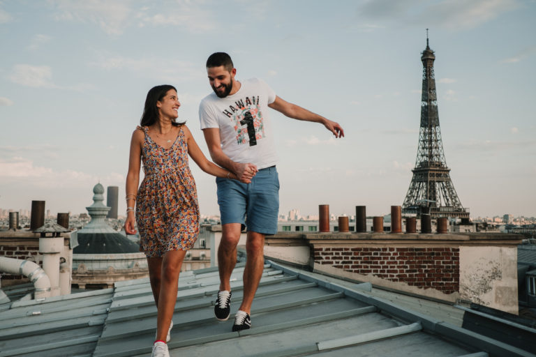 Lovers on Paris rooftops