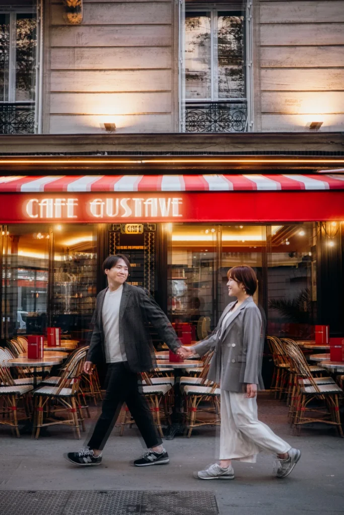 creative couple portraits paris