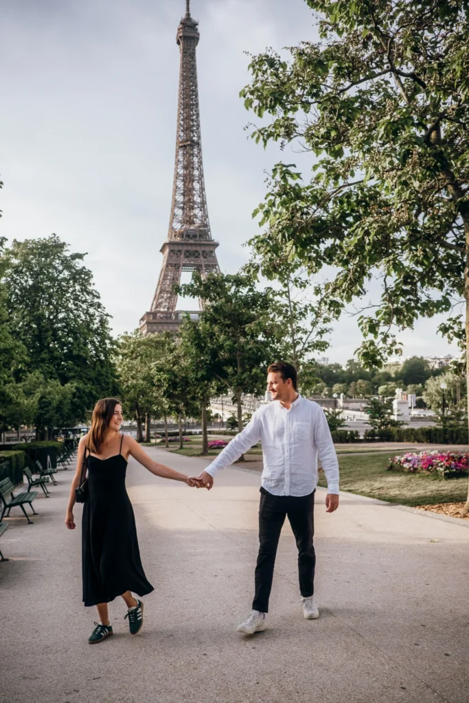 Eiffel Tower summer photoshoot 