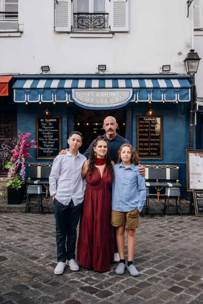 Montmartre family photos inspiration