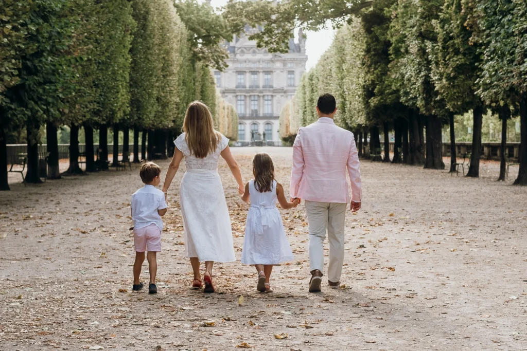 Tuileries Garden Family Photoshoot