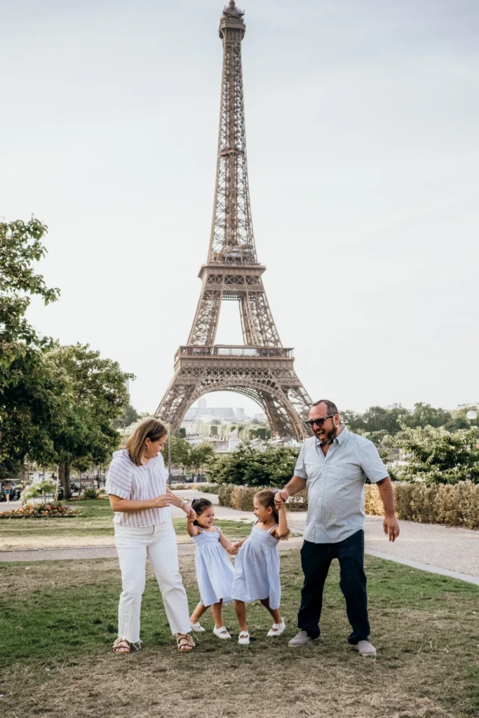 Eiffel Tower family photos