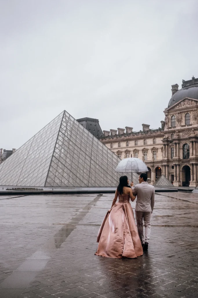 Paris photoshoot in the rain at the Louvre