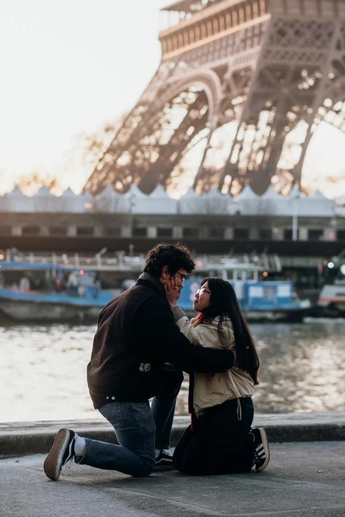 Surprise proposal photographer Paris at Port Debilly